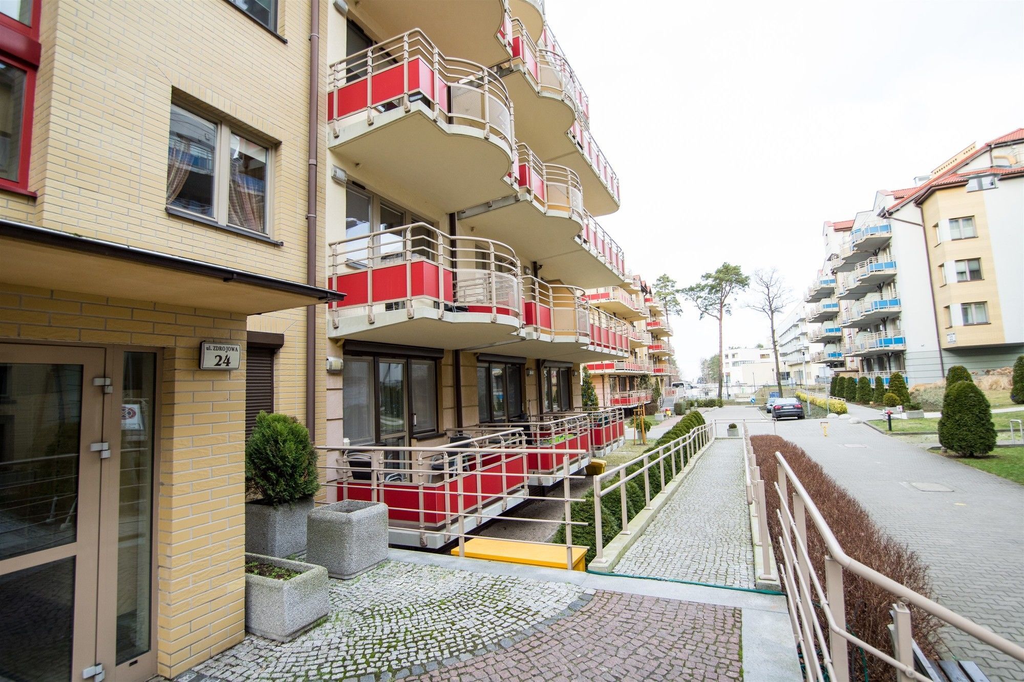Baltic Apartments - Zdrojowa ชวีโนวิชแจ ภายนอก รูปภาพ